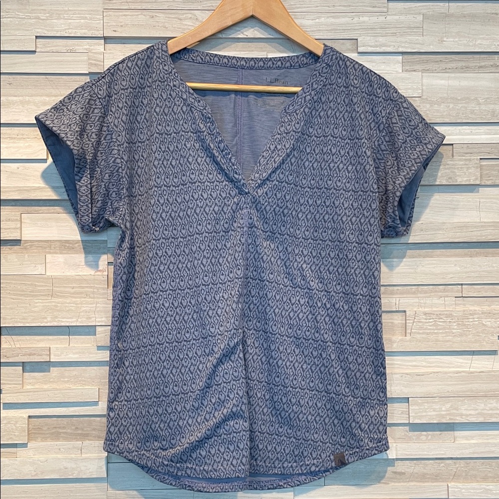 L.L.Bean Blue Patterned Women's Streamside V-Neck Top, Size M, NWOT